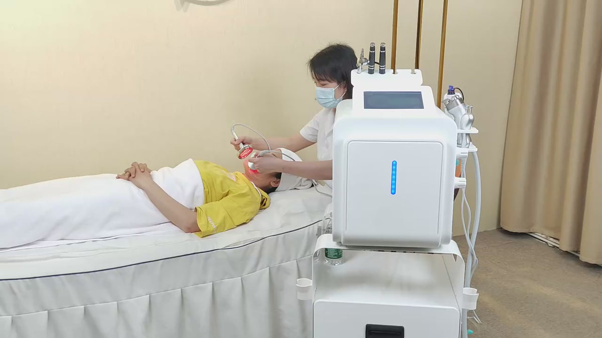 SP63 Hydra facial
